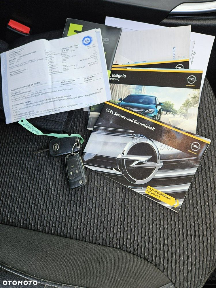 Opel Insignia - 22