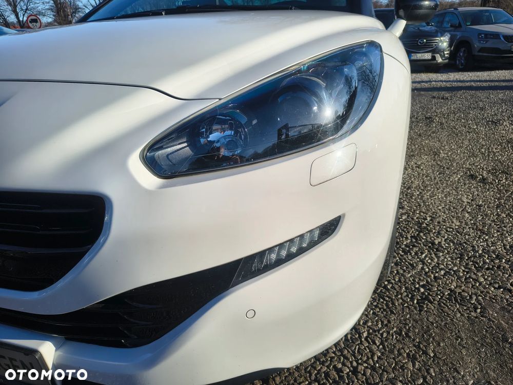 Peugeot RCZ 2.0 HDi FAP 160 GT-Line - 11