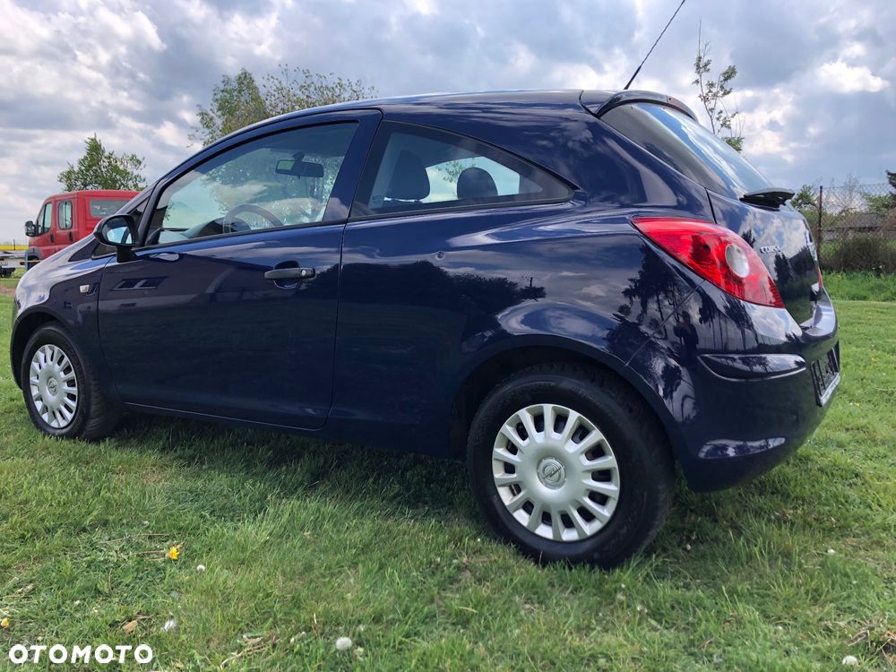 Opel Corsa - 22