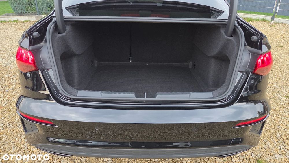 Audi A3 Limousine TFSI 110 kW S tronic S line - 38