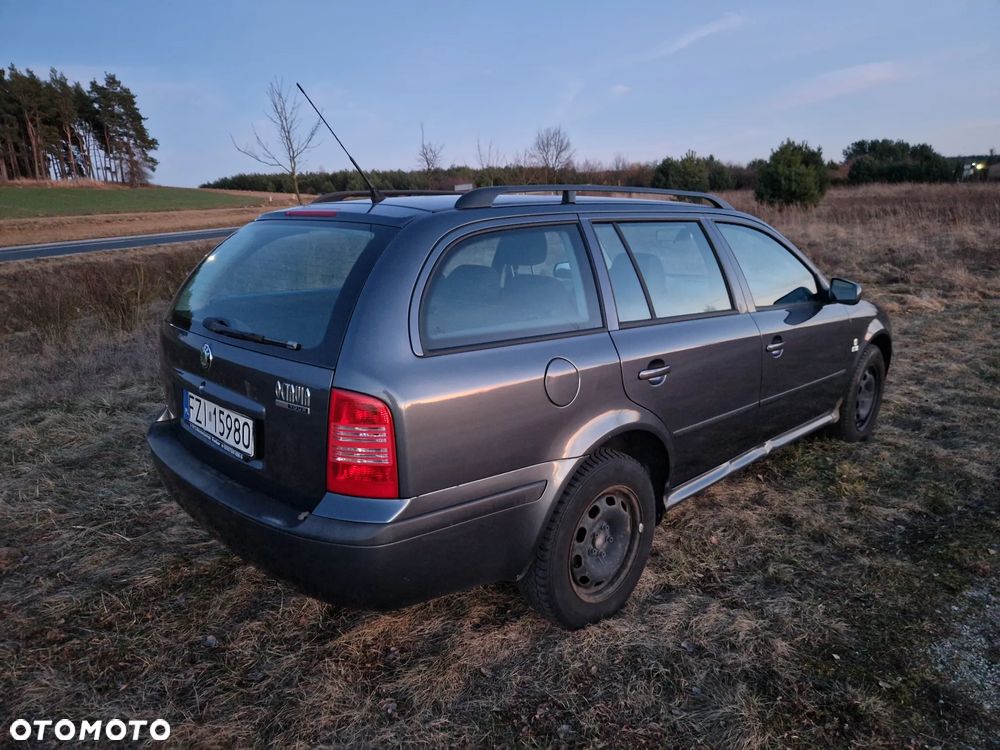 Skoda Octavia 1.9 TDI Tour - 12