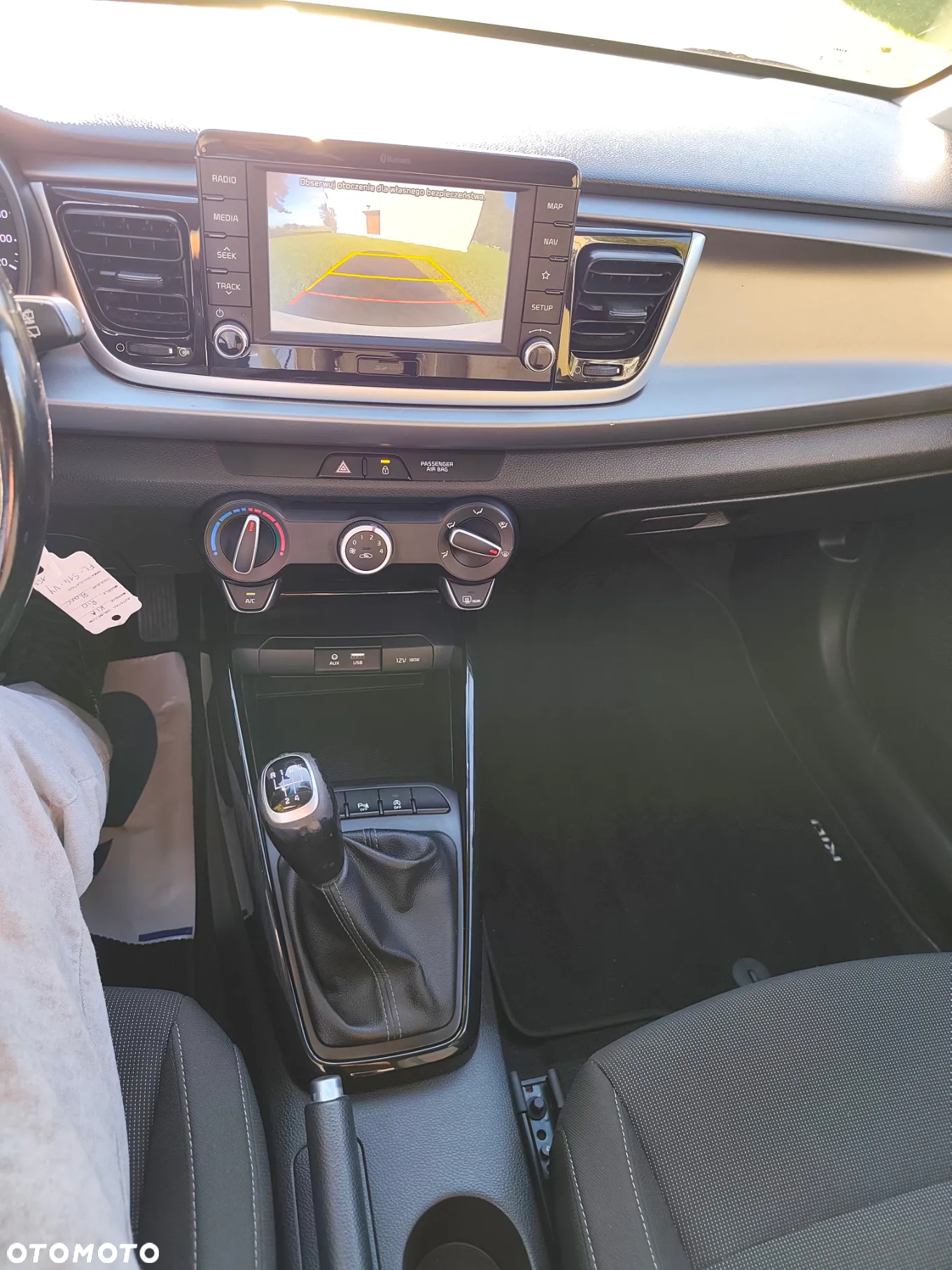 Kia Rio - 20