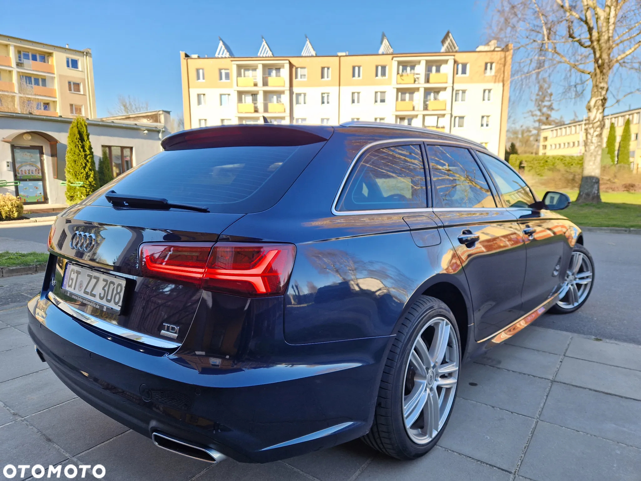 Audi A6 2.0 TDI ultra S tronic - 12