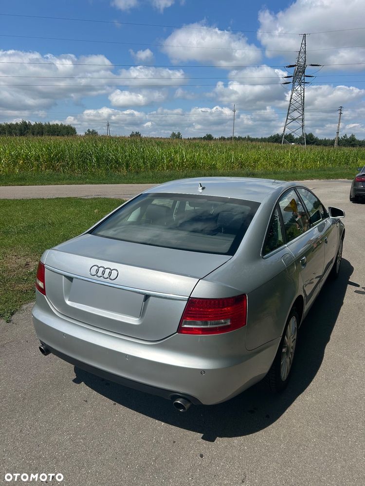 Audi A6 Avant 2.4 multitronic - 4