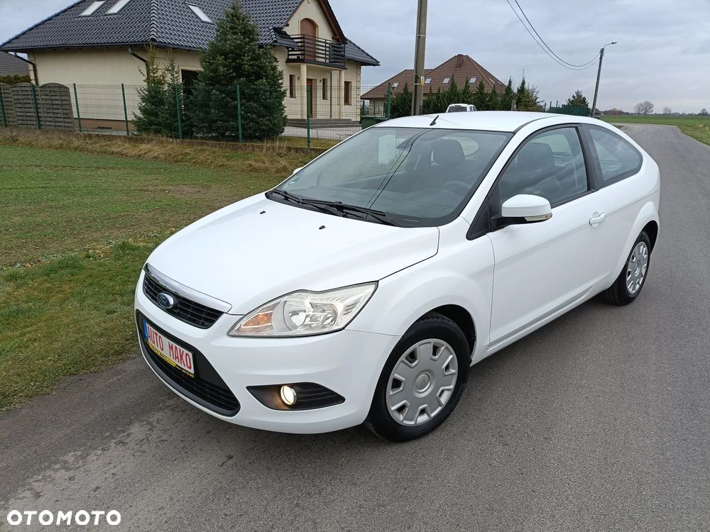 Ford Focus 1.4 16V Style - 28