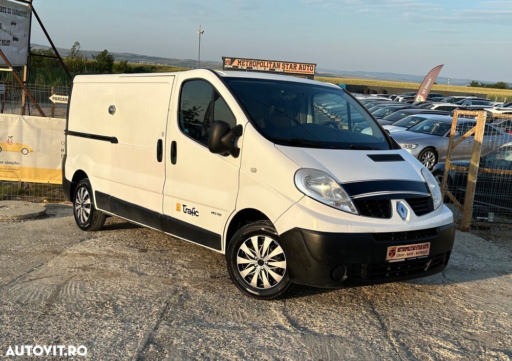 Renault Trafic - 2