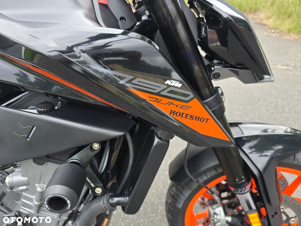 KTM Duke 790 - 14
