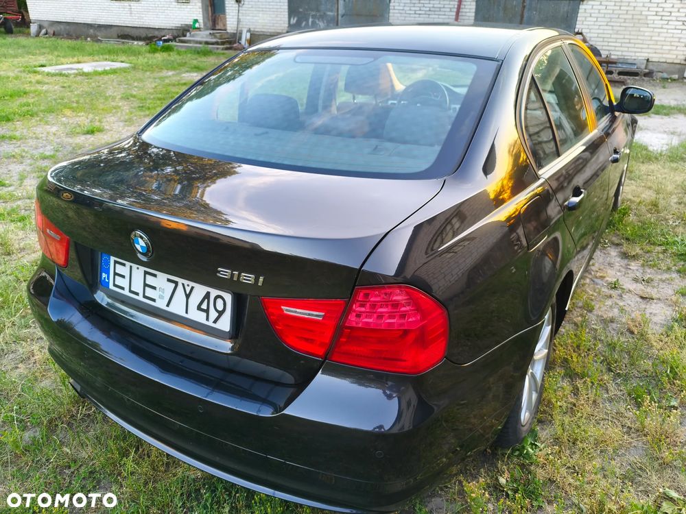 BMW Seria 3 318i Edition Lifestyle - 2
