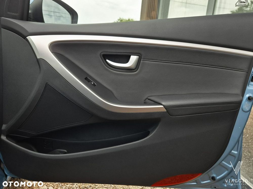 Hyundai i30 blue 1.6 GDI Style - 28
