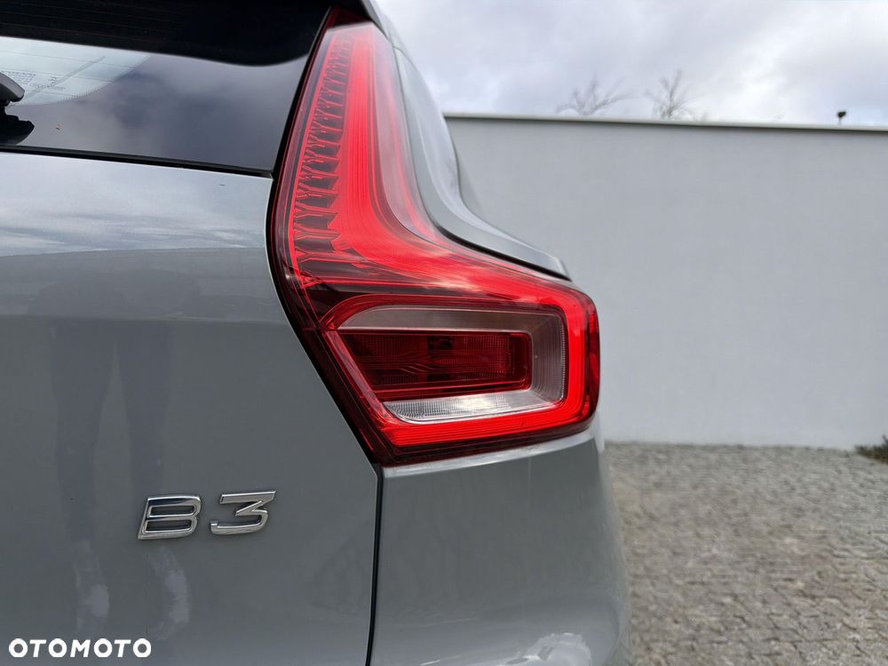 Volvo XC 40 - 34