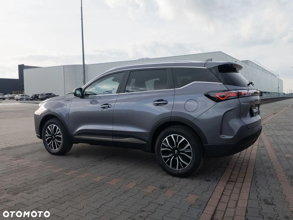 Chery Tiggo 7 1.5 HEV Premium DCT - 8