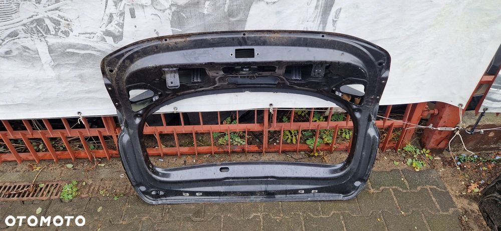 Klapa Tył Pokrywa Bagażnika Kia Rio 2011-2017r. 5 Drzwi - 2