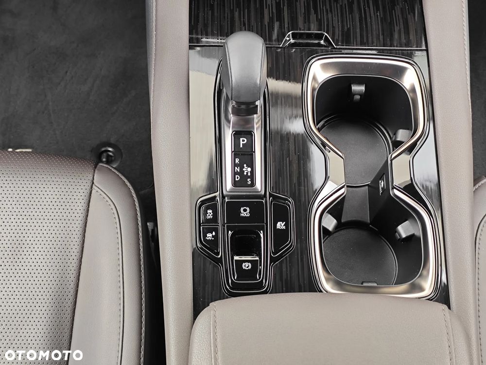 Lexus RX 350h Prestige - 23