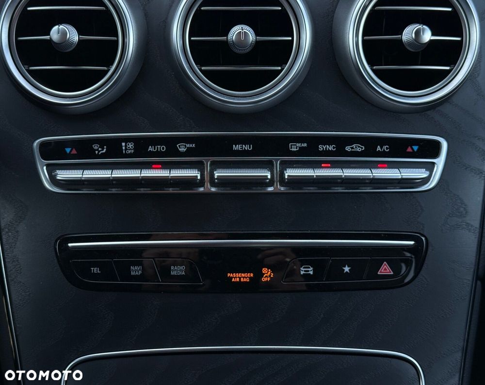 Mercedes-Benz GLC 200 d 4-Matic Business Edition - 22