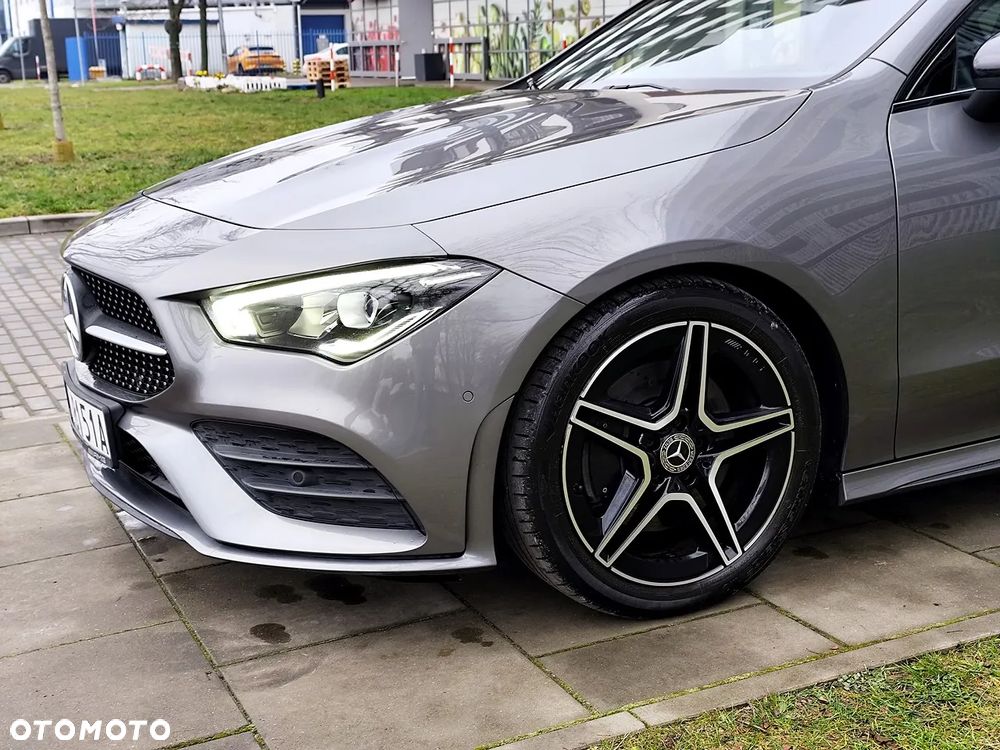 Mercedes-Benz CLA 200 Progressive 7G-DCT - 35