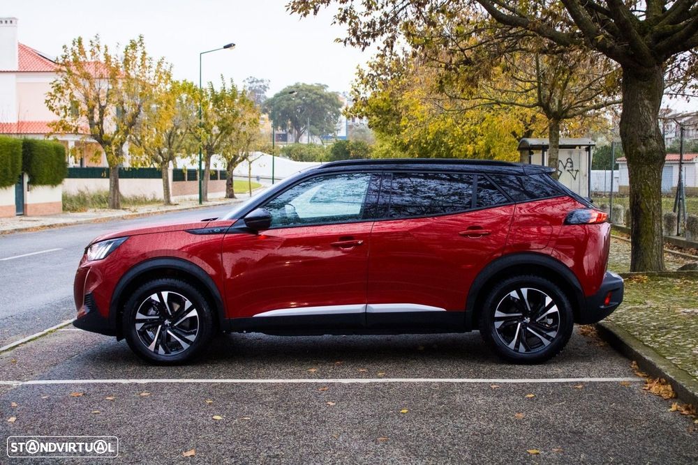 Peugeot e-2008 50 kWh GT - 3