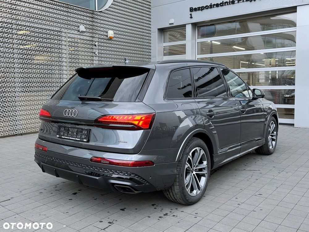 Audi Q7 - 9