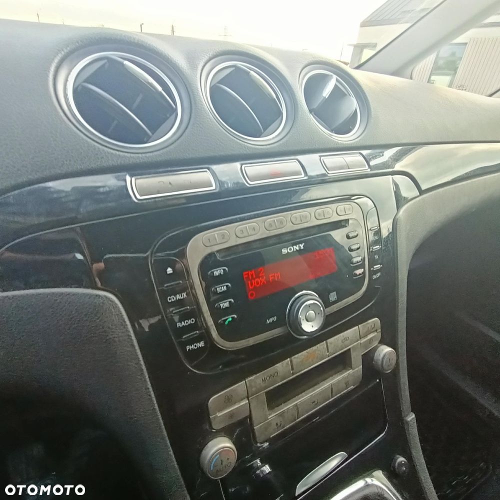 Ford Galaxy 2.0 TDCi Platinium X - 13