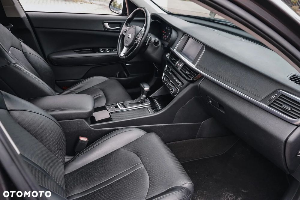 Kia Optima 1.7 CRDI XL DCT - 18