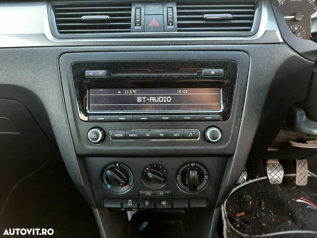 Panou comanda AC clima Skoda Rapid 2014 Berlina 1.6 TDI - 12