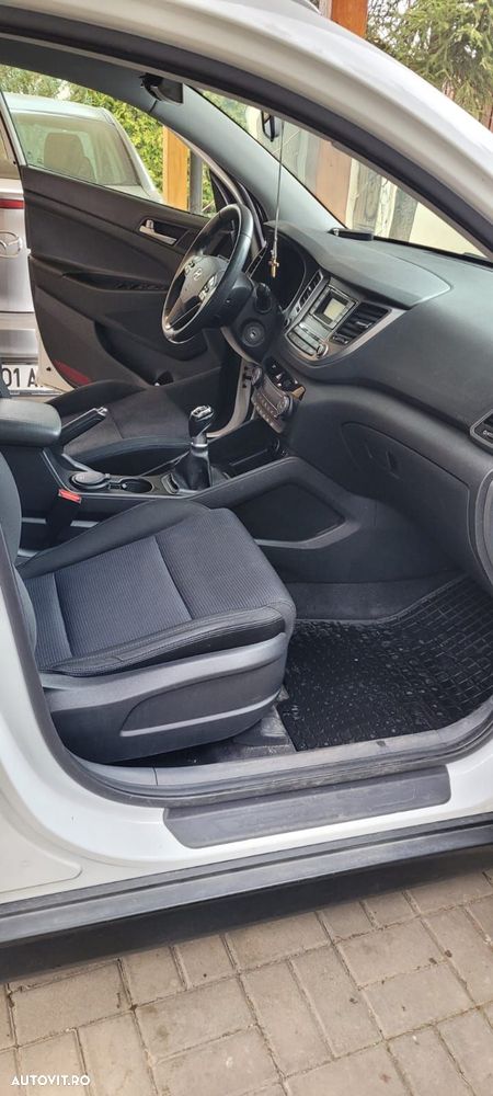 Hyundai Tucson 1.6 GDI 2WD 6MT Comfort - 11