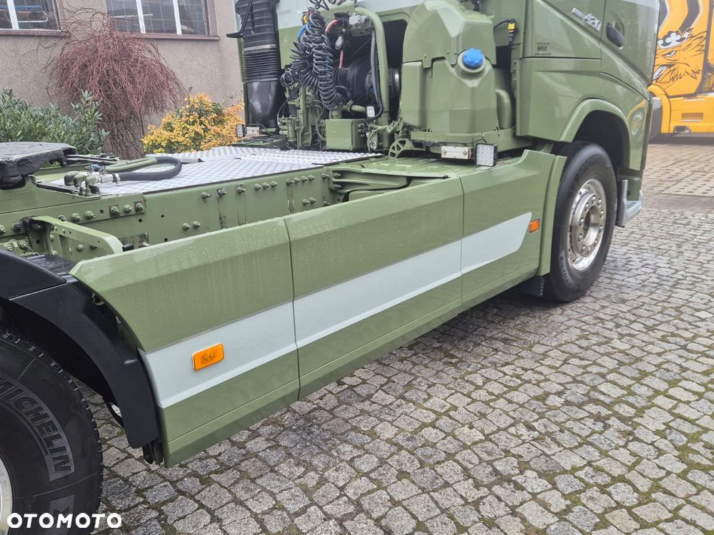 Volvo FH GLOBETROTTER - 9