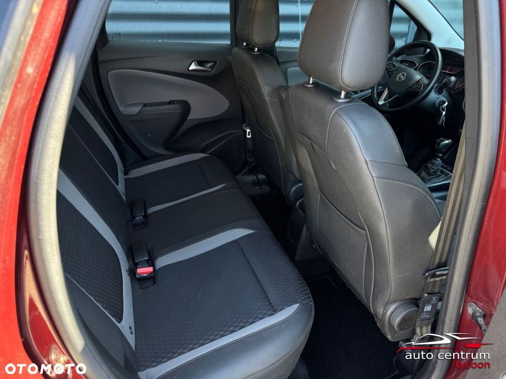 Opel Crossland X - 11