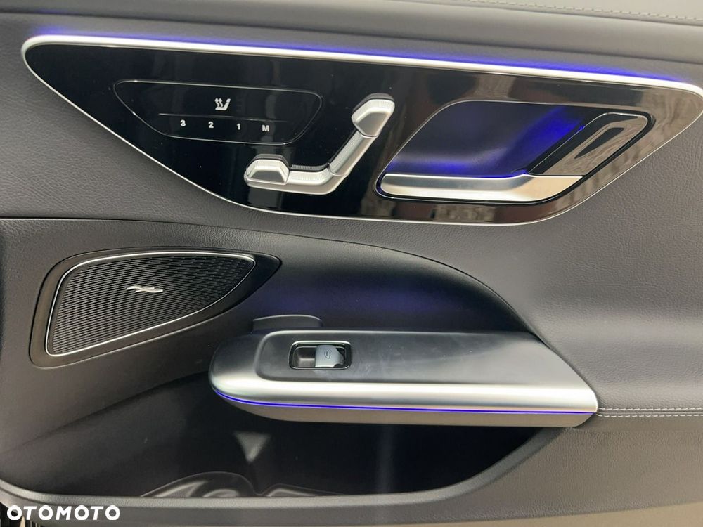 Mercedes-Benz Klasa C 220 d mHEV 4-Matic Avantgarde - 15