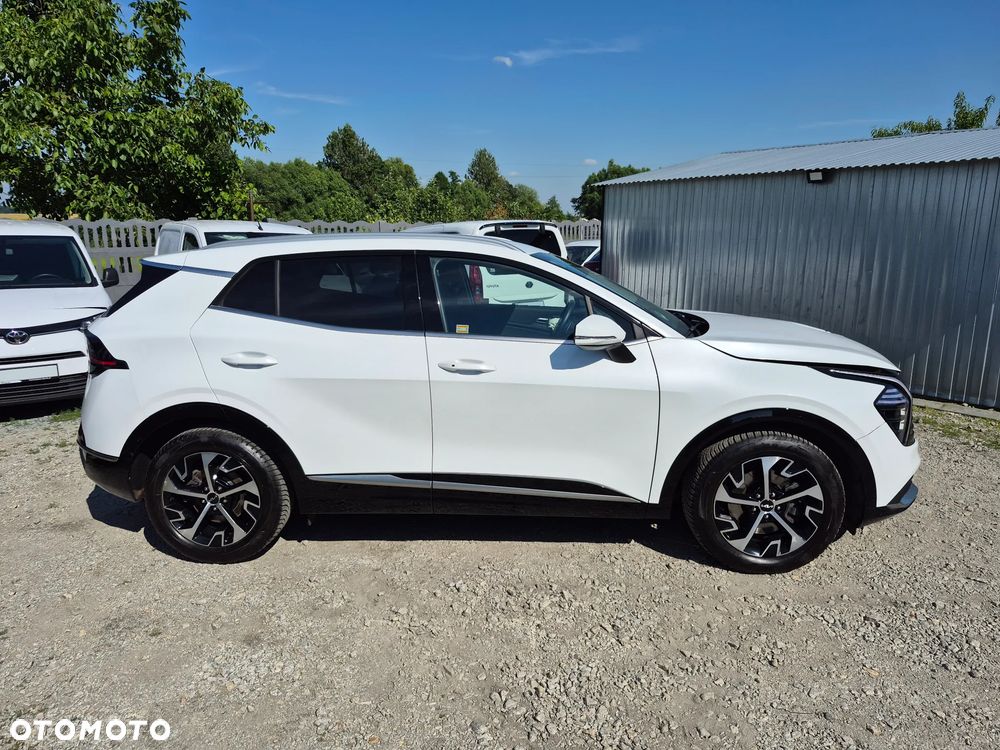 Kia Sportage 1.6 T-GDI MHEV Business Line 2WD DCT - 32