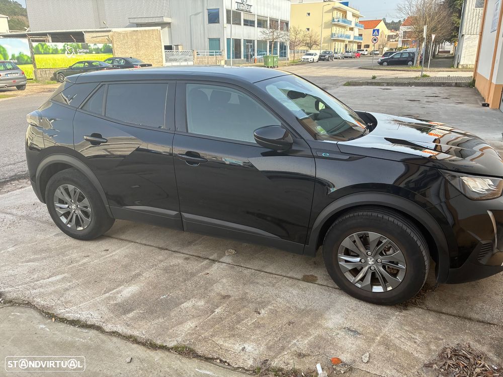 Peugeot e-2008 50 kWh Allure - 2