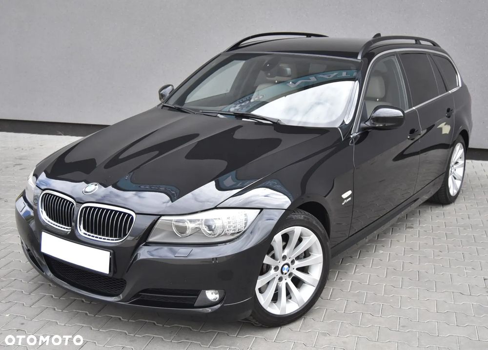 BMW Seria 3 325i xDrive Edition Exclusive - 4