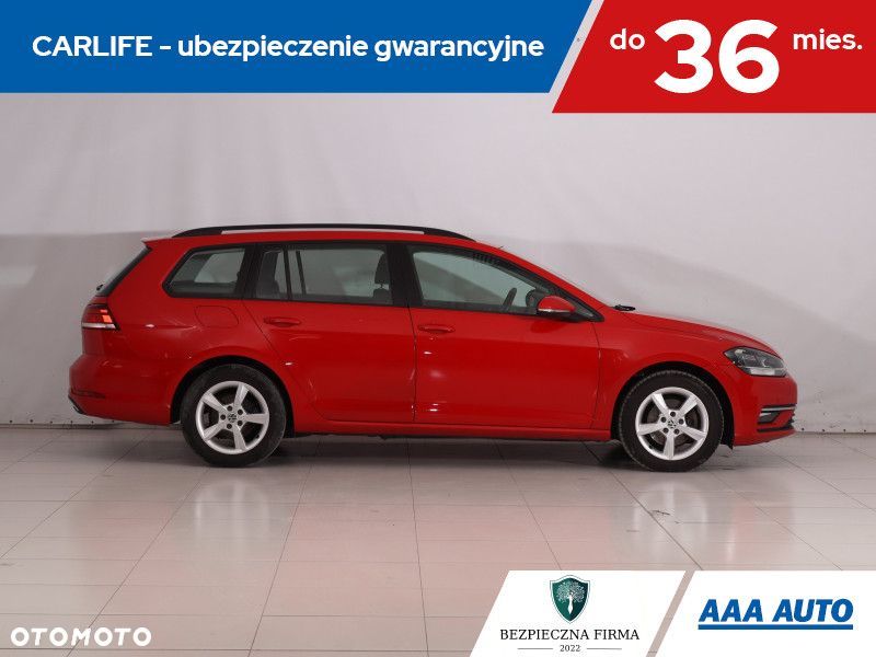 Volkswagen Golf Variant - 8