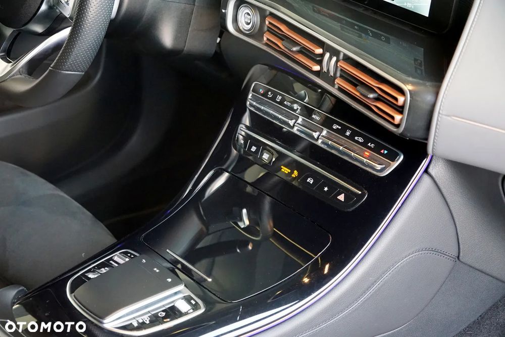 Mercedes-Benz EQC 400 4-Matic Sport - 36