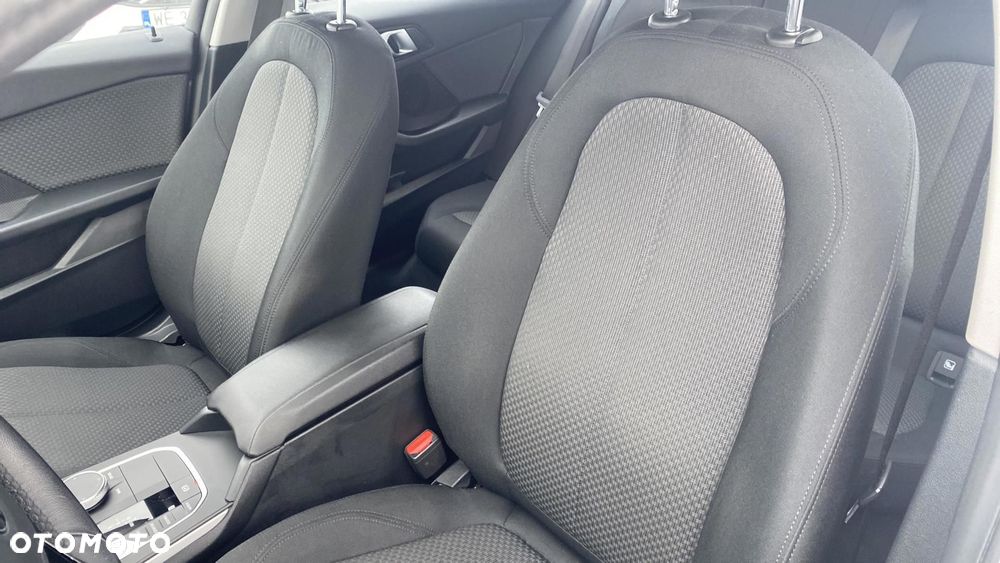 BMW Seria 1 118i Advantage - 17
