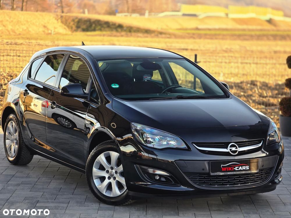 Opel Astra 1.4 Turbo Design Edition - 9