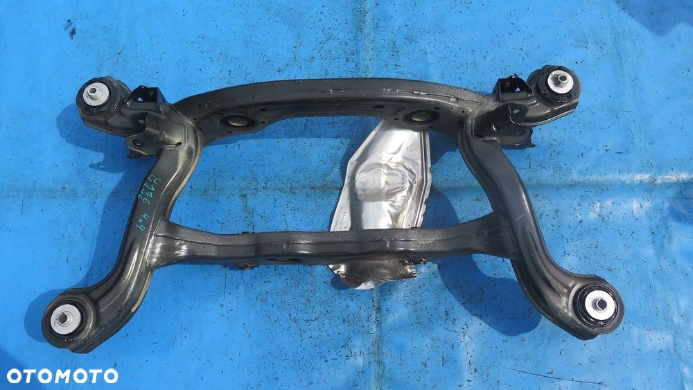 Belka Sanki Zawieszenie Wózek Tył MERCEDES A-KLASA W176 W117 W246 4X4 4MATIC