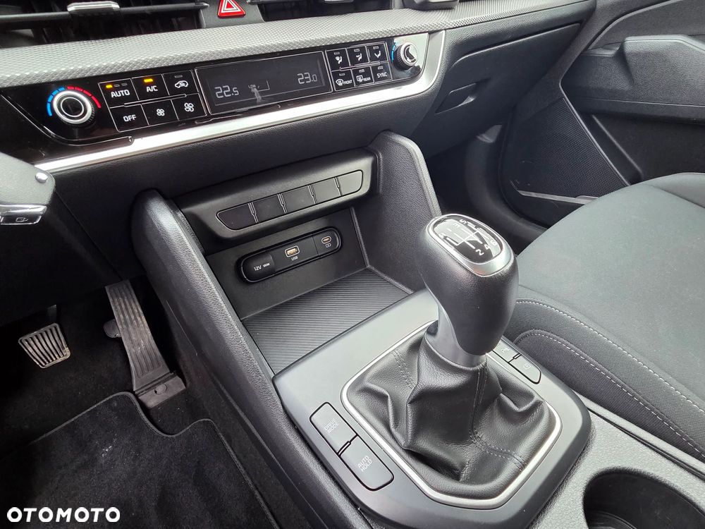 Kia Sportage 1.6 T-GDI L 2WD - 24