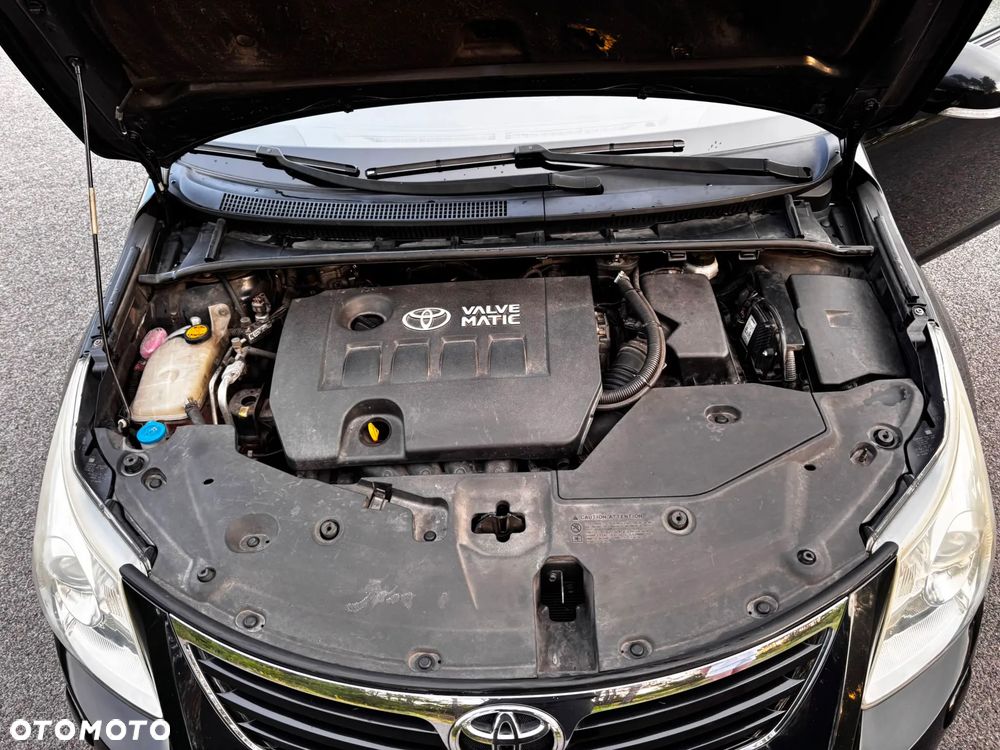 Toyota Avensis 1.8 Luna - 7