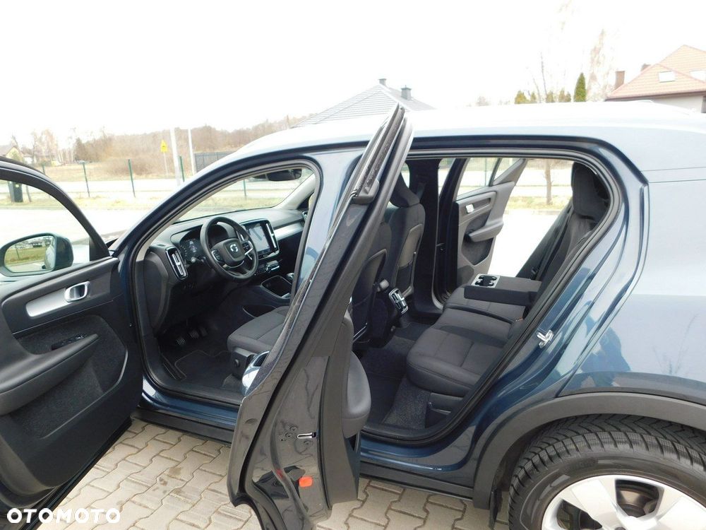 Volvo XC 40 D3 Momentum - 22