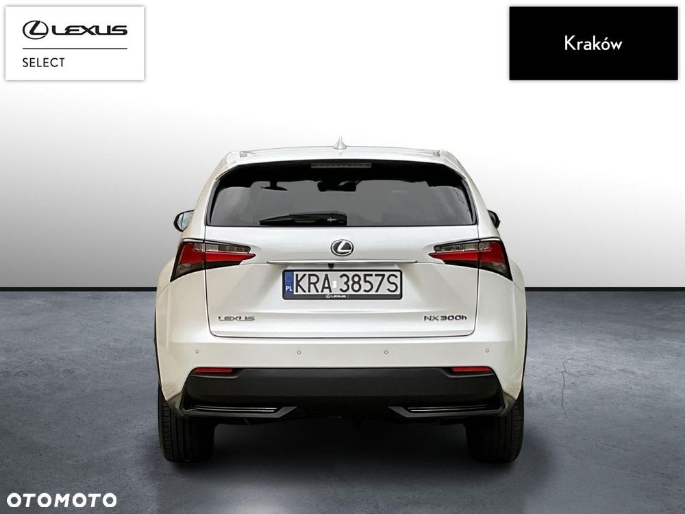 Lexus NX 300h Comfort AWD - 4