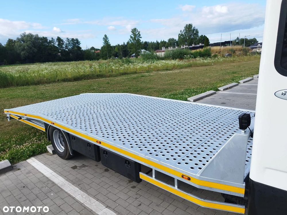Iveco DAILY - 7