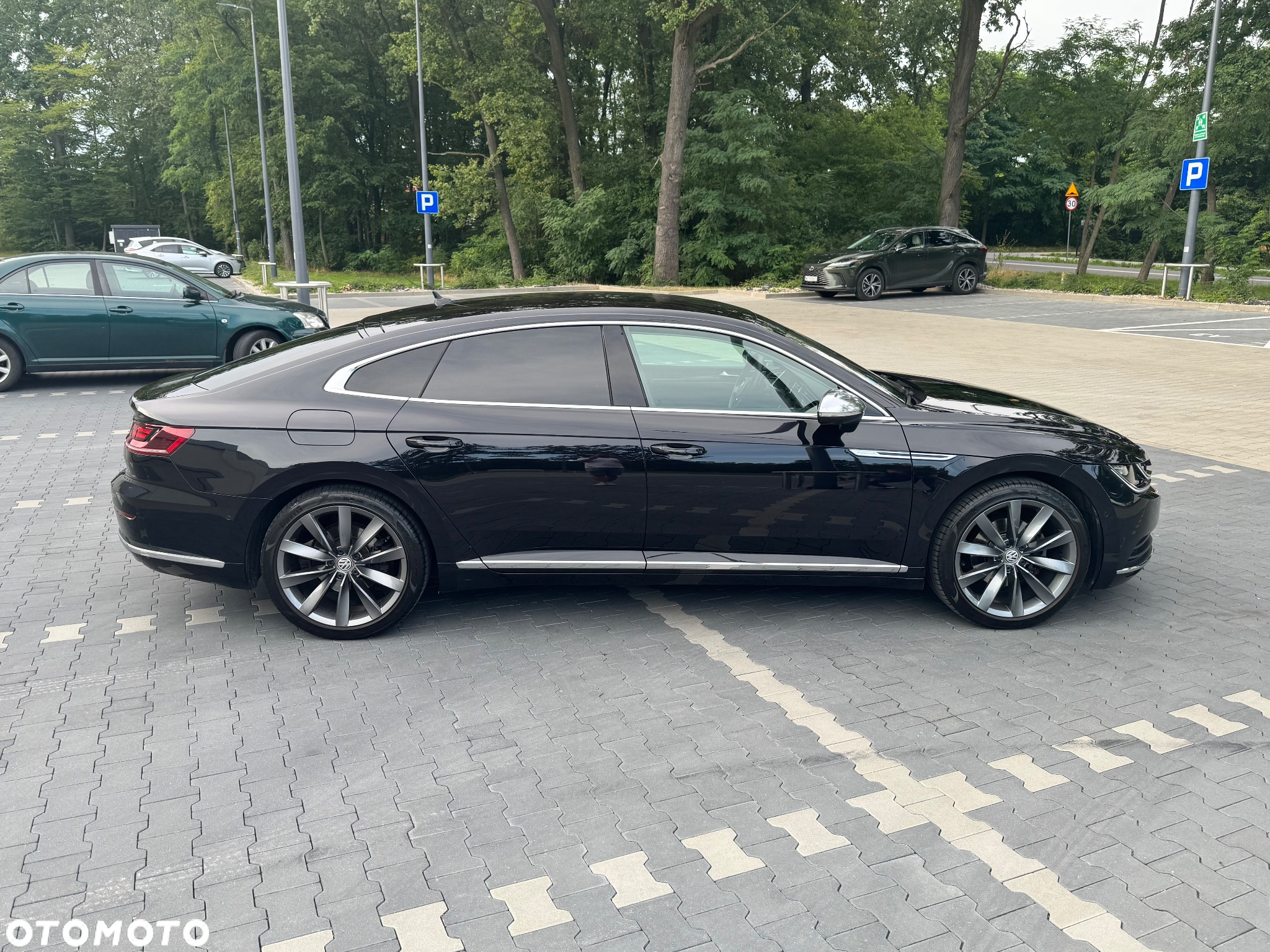 Volkswagen Arteon 2.0 TSI Elegance DSG - 4