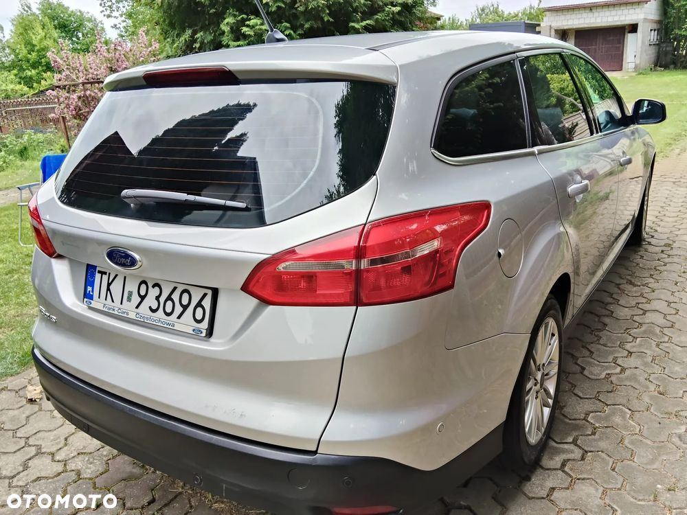Ford Focus 1.5 TDCi SYNC Edition - 5