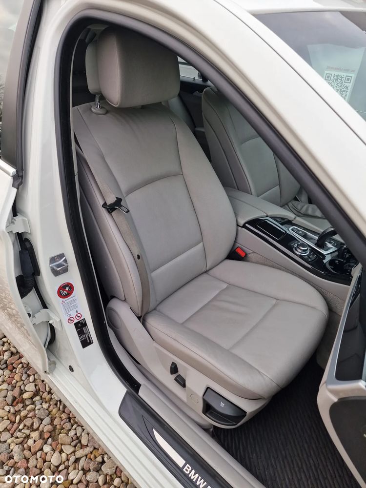 BMW Seria 5 520d Edition Fleet Lifestyle - 27