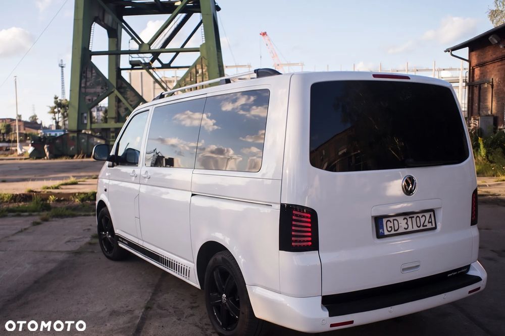 Volkswagen Multivan - 3
