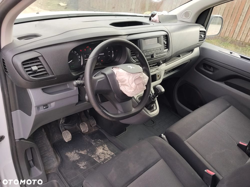 Peugeot expert - 8
