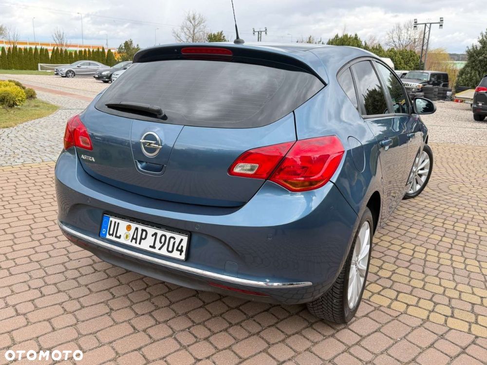 Opel Astra - 14