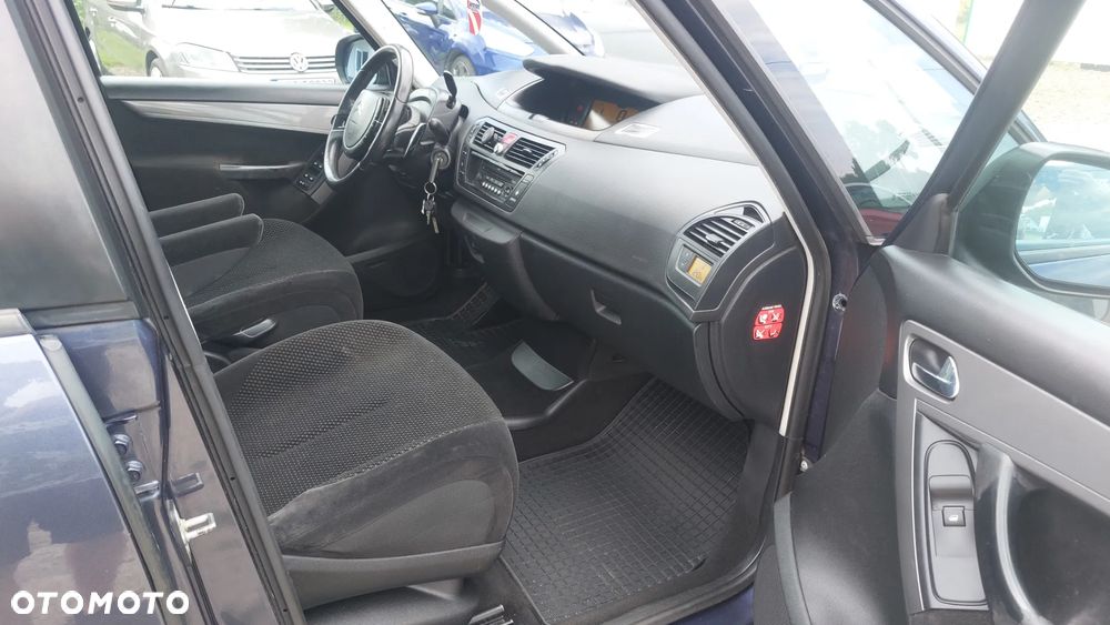Citroën C4 Picasso - 13