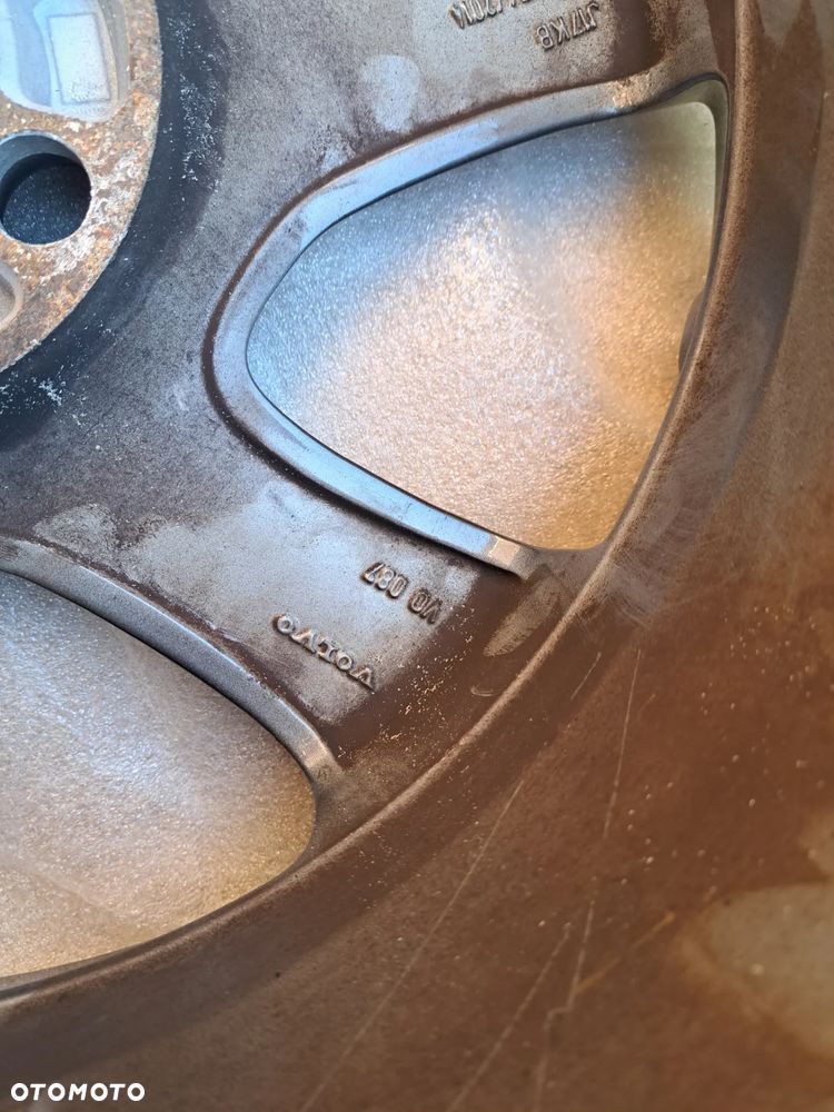 Felga aluminiowa Volvo V40 Cross Country 17 Cali 7.0Jx17H2 ET 50 Larenta 31381674 31399149 1x Alufelge Felge Wheel - 10