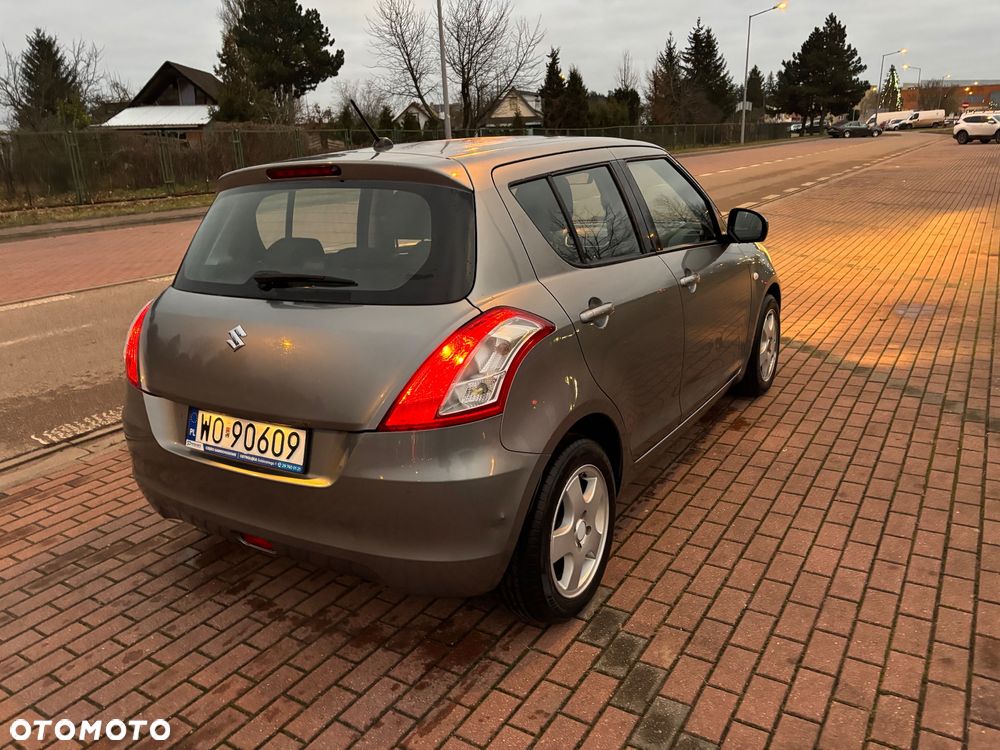 Suzuki Swift 1.2 Comfort - 4